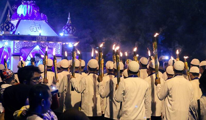 Tradisi Unik Malam Takbiran di Berbagai Daerah Nusantara – LGI